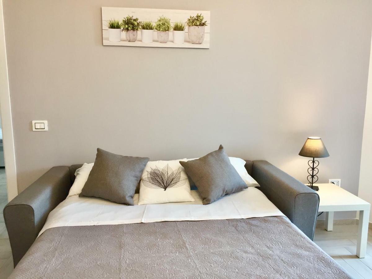 Le Domus Modern Apartments Cagliari Su Forti Экстерьер фото