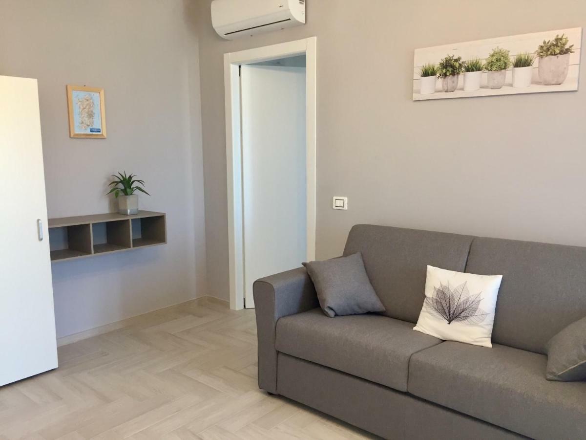 Le Domus Modern Apartments Cagliari Su Forti Экстерьер фото
