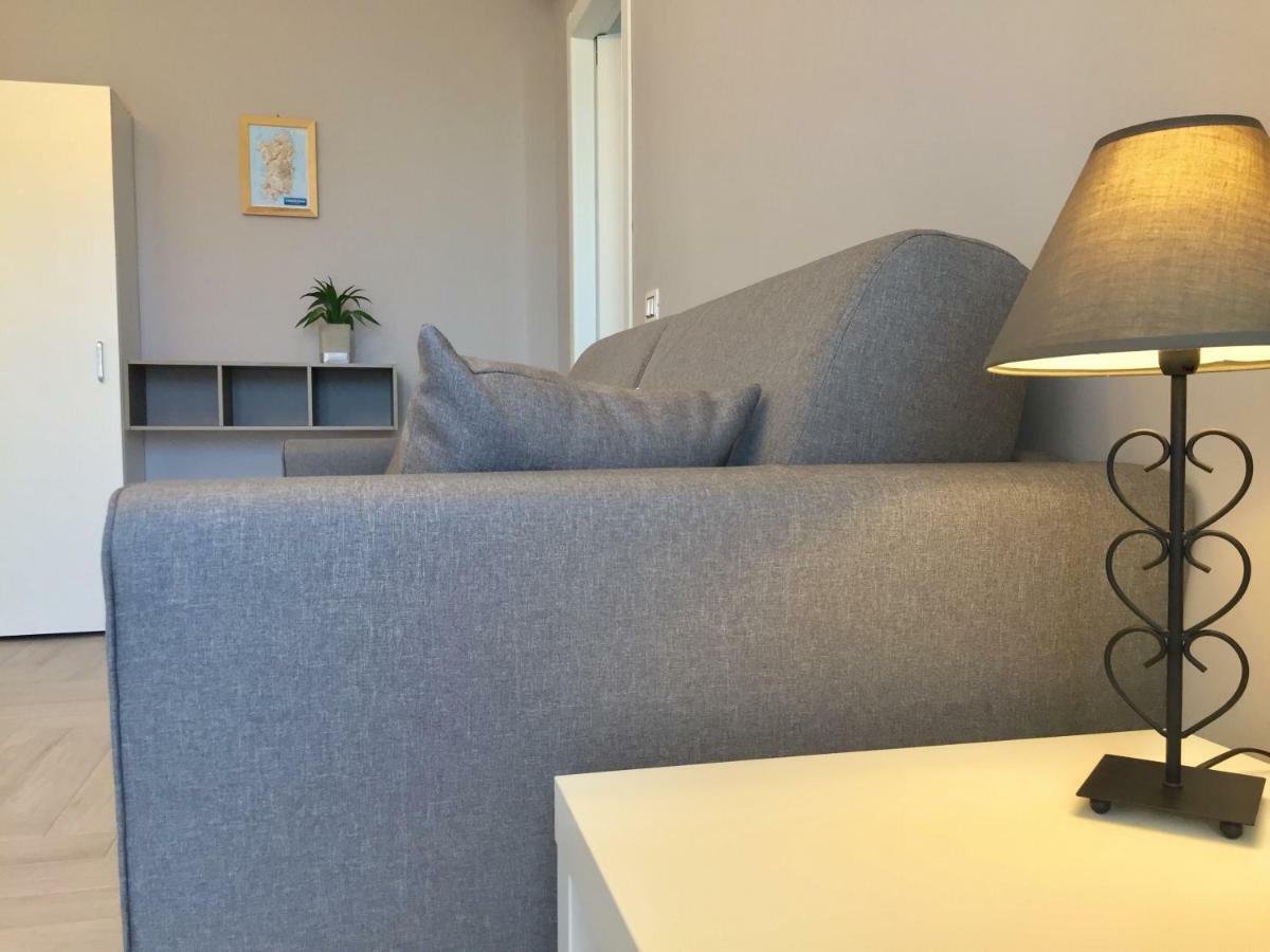 Le Domus Modern Apartments Cagliari Su Forti Экстерьер фото